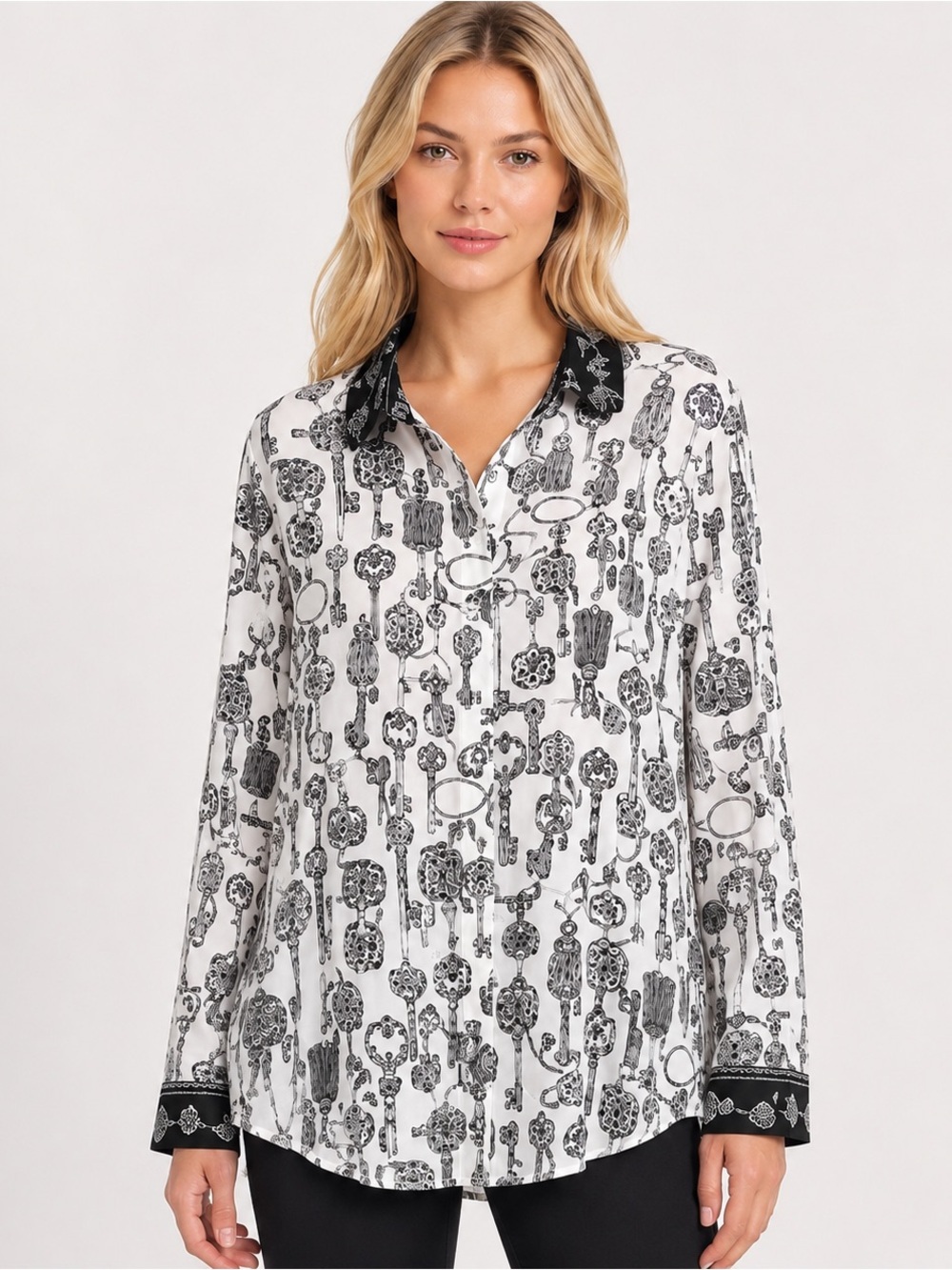Chicos White button Shirt Ethnic Key Print Non Iron Artsy Chic Cool Size 3 = XL